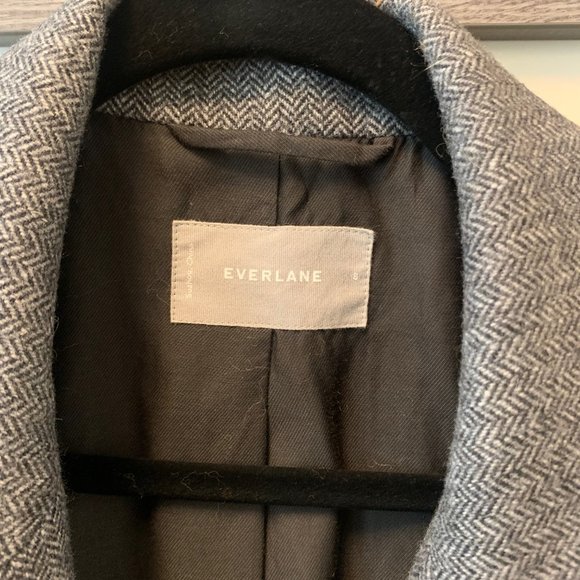 Everlane Oversized Blazer Grey Herringbone (Like New) - Picture 5 of 7